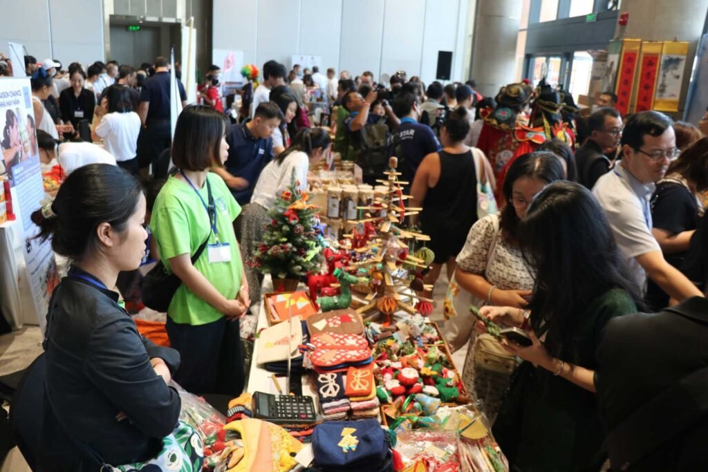 Hội chợ từ thiện quốc tế Charity Bazaar 2024